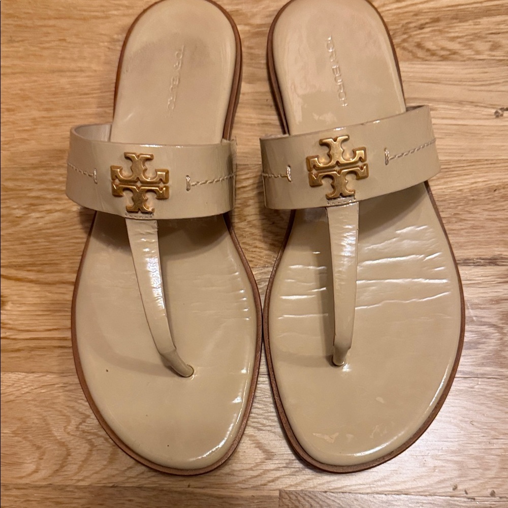 Tory Burch Beige Sandals with Gold Logo